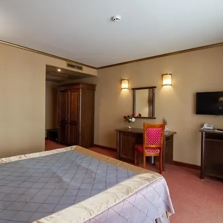 Hotell Mistral Baltjik
