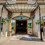 Mistral 4* Balchik