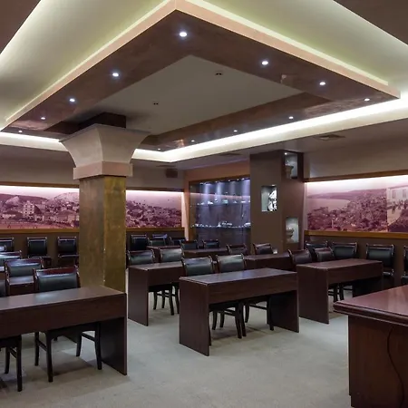 酒店 米斯特拉尔酒店 4*