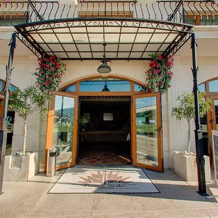 Mistral 4* Balchik