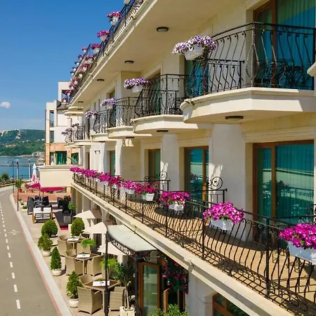 Mistral 4* Balchik