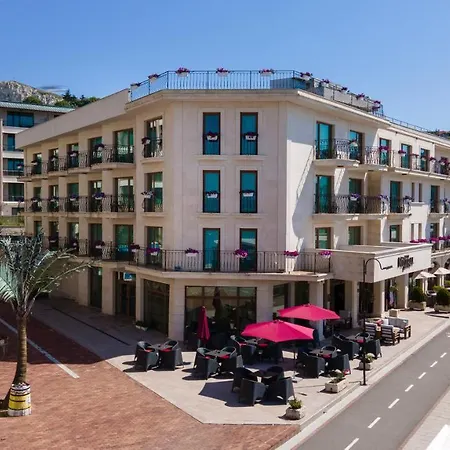 米斯特拉尔酒店 酒店