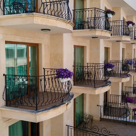 米斯特拉尔酒店 酒店