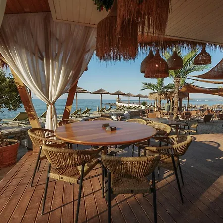 Otel Mistral 4*