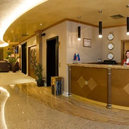 Mistral Otel 4*